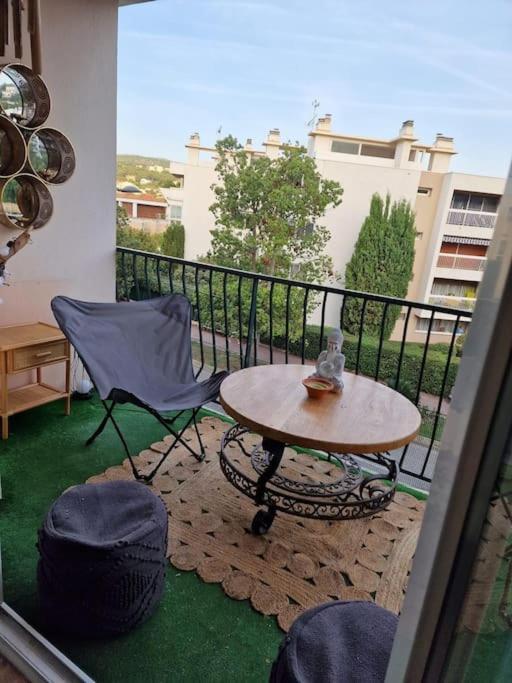 Eden Cassis - Centre Ville 2 Chbres - Wifi - Clim Extérieur photo